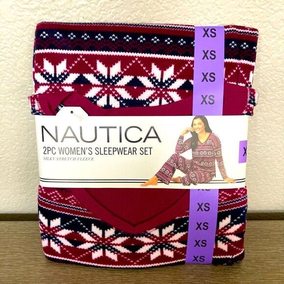 NWT Nautica 2-pc Nordic Fleece Pajamas Sleep Set - Picture 1 of 3